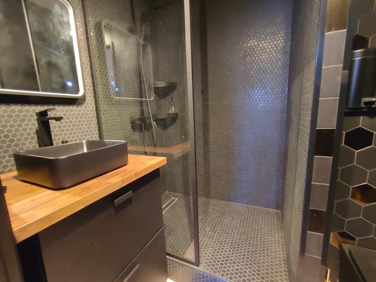 Апартаменти Au Cocon De Joy, T3 Duplex, Wifi, 4 Personnes Bagneres-de-Luchon Екстер'єр фото